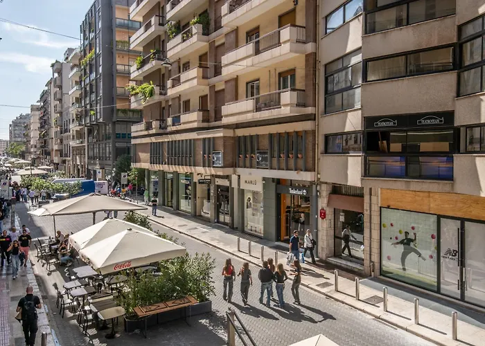 Apartament Ermes & *